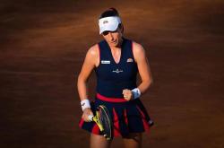 KAIYUN-穆古鲁扎巅峰对决，詹姆斯与50激战TES分钟，逆转胜负难料！的简单介绍