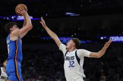 KAIYUN-包含Rookie在独行侠比赛中高光表现，赛事规则更新引发热议！的词条