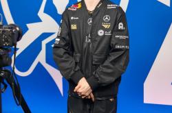 开云体育-包含Faker回归赛场，势不可挡首场状态亮眼，勇士观众沸腾！的词条