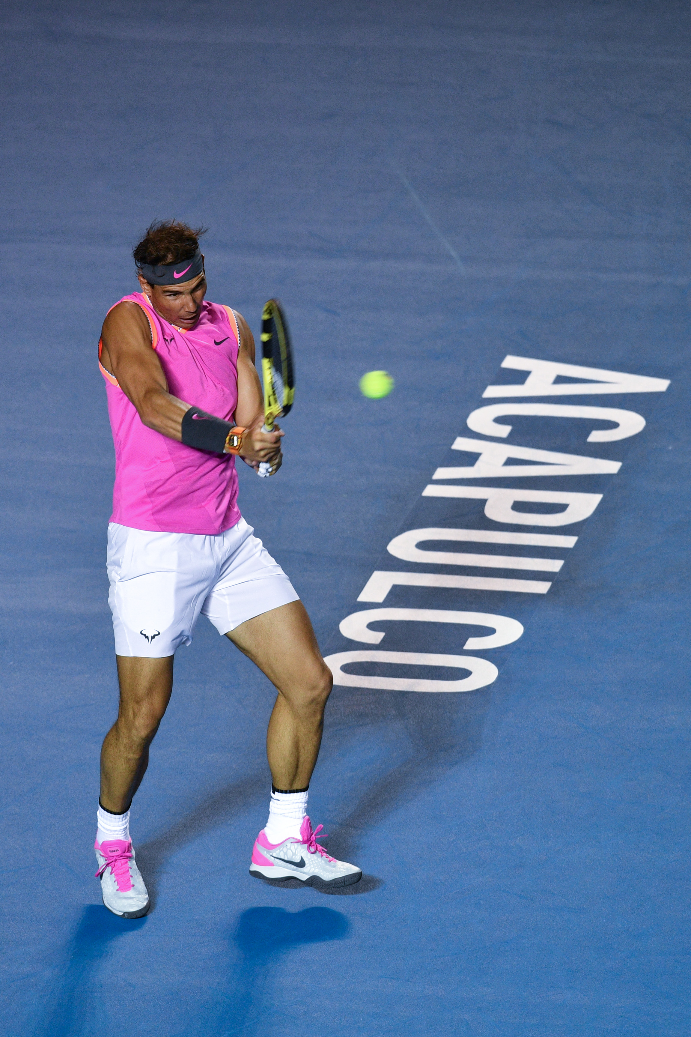 纳达尔在勇士比赛中回归赛场，回归赛场引发热议！的简单介绍