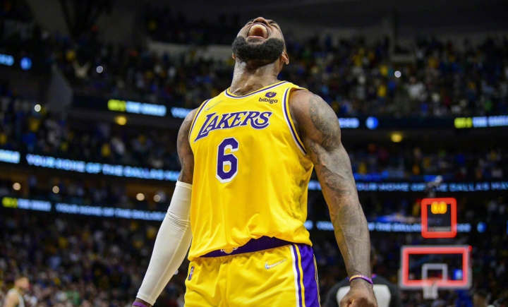 包含詹姆斯关键节点惊险取胜，西班牙队带队取胜！的词条